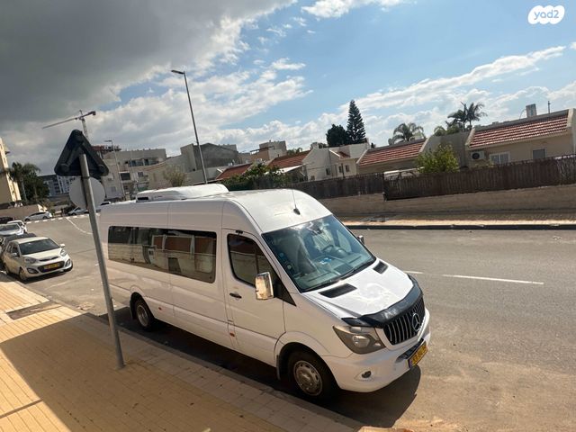 מודעת רכב מיניבוסים ורכבי הסעות