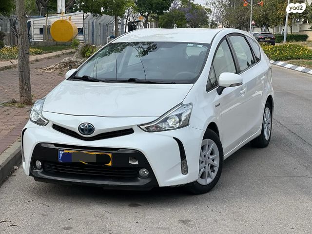 מודעת רכב טויוטה פריוס פלוס