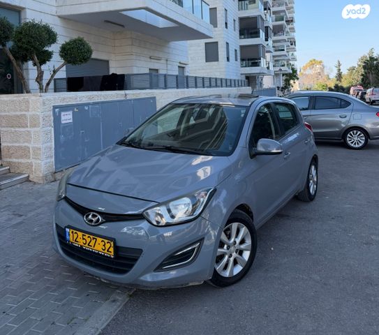 מודעת רכב יונדאי i20