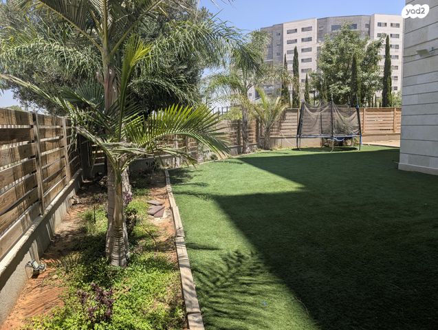 גדעון האוזנר 45