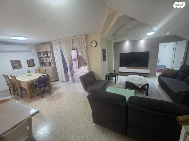 משעול פרופ. אברהם יעקב ברוור 49