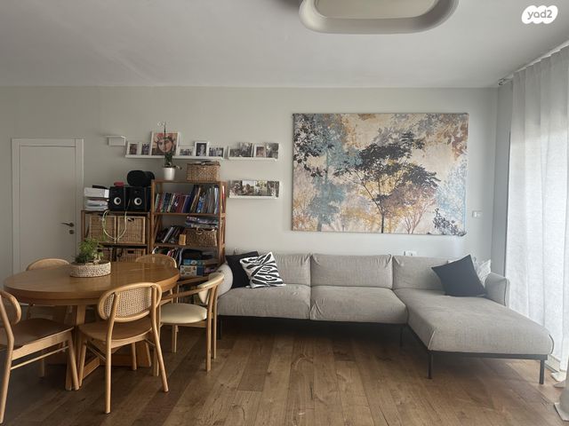 שדרות ההשכלה 17