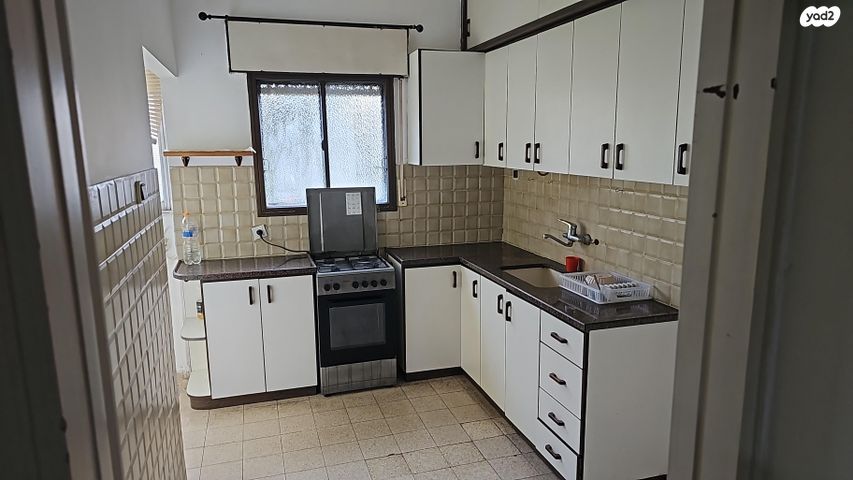 הרב מיימון 28