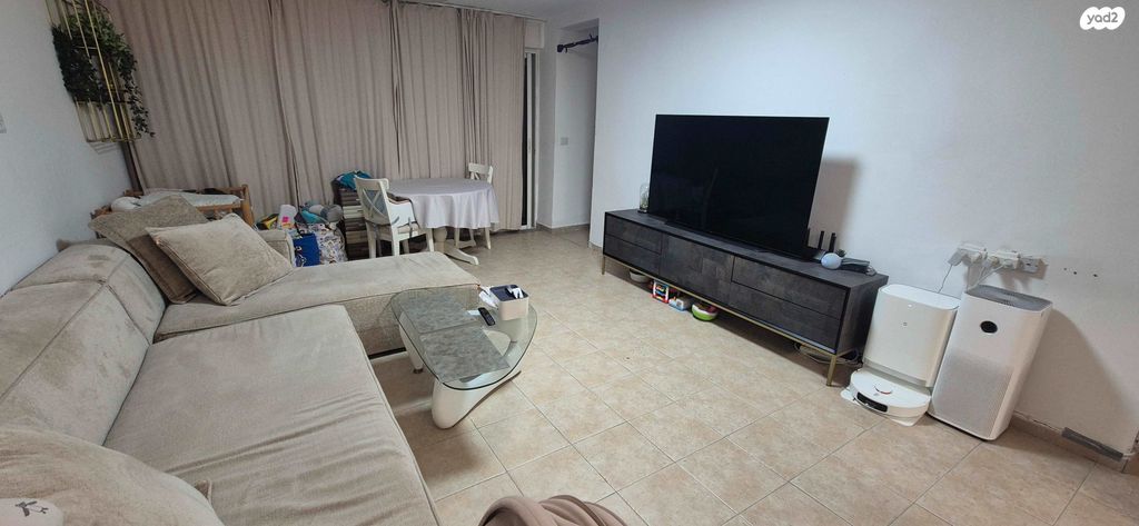 מעונות ברכה 4