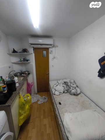 הרב רפאל קצנלבוגן 62