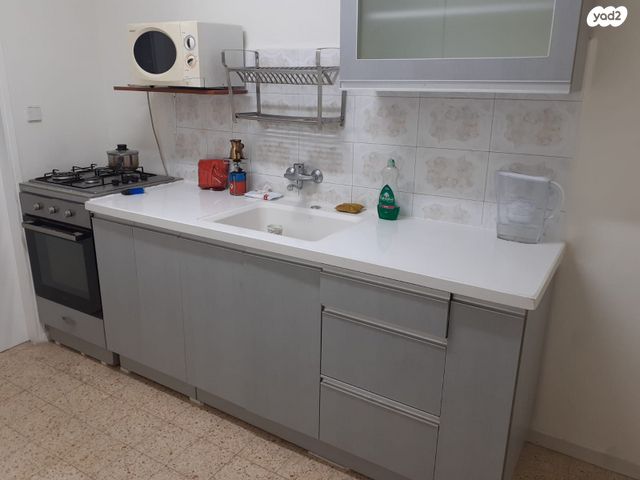 דרך למרחב 527