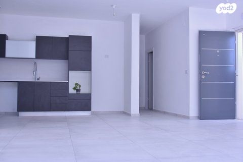 יצחק שמיר 37