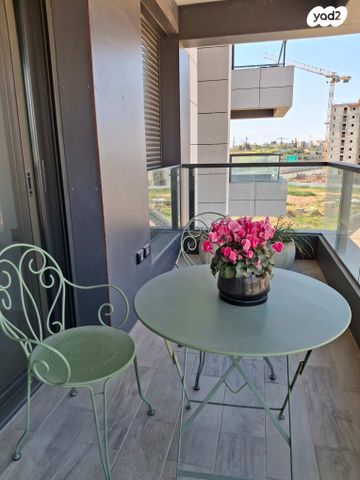 יצחק שמיר 16