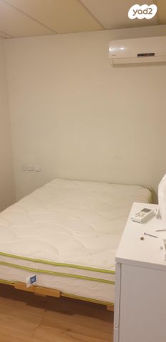 דרך ההדרים 27