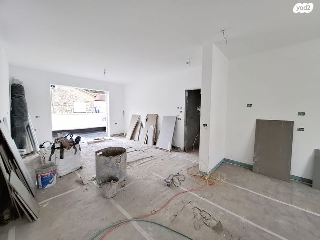 מעוז ציון ב'