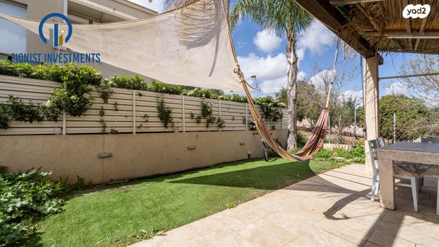 בית פרטי/ קוטג', בני דקלים