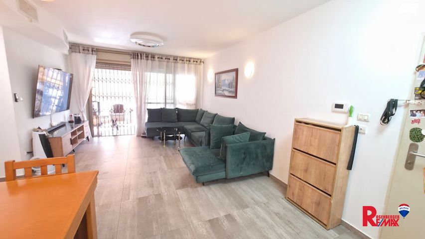 יגאל ידין 11