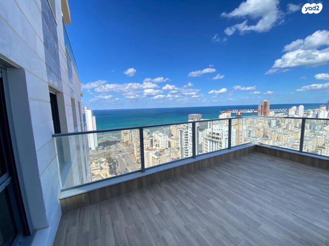 דר' ישראל בורגנסקי 