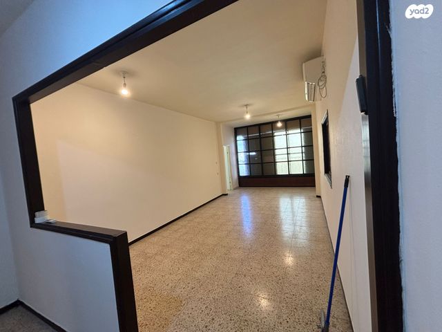 דירה, ארלוזורוב, גבעתיים