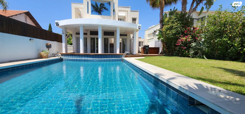 הרצליה פיתוח