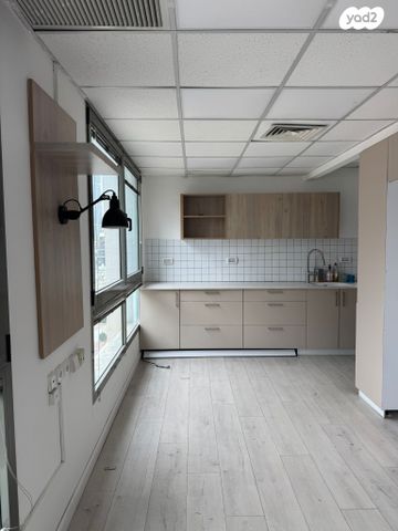 דרך מנחם בגין