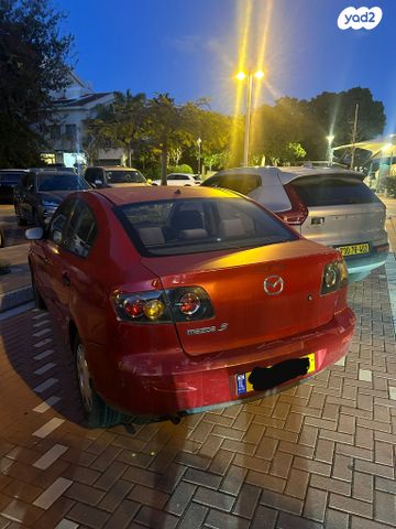 מודעת רכב מאזדה 3