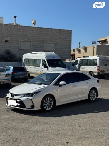 מודעת רכב טויוטה קורולה