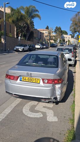 מודעת רכב הונדה אקורד
