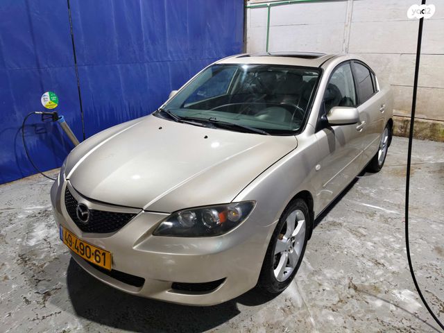 מודעת רכב מאזדה 3