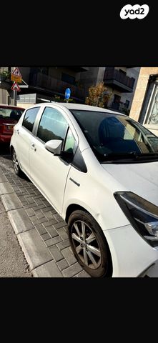 מודעת רכב טויוטה יאריס
