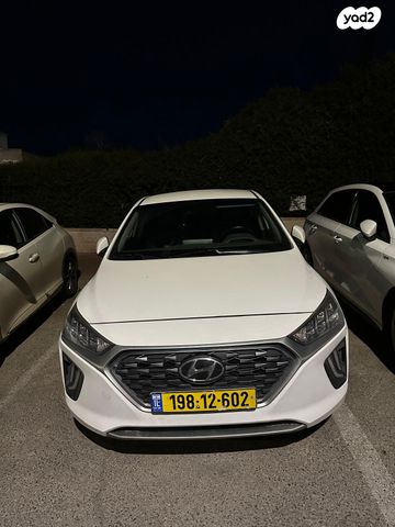 מודעת רכב יונדאי איוניק