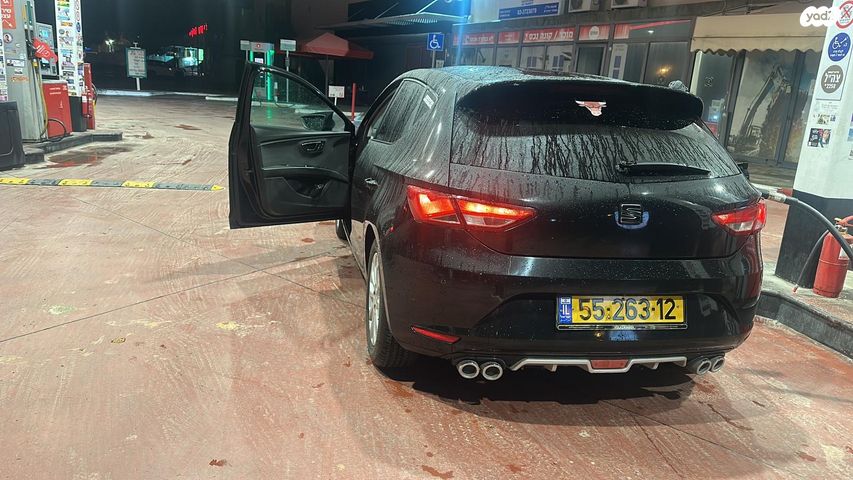 מודעת רכב סיאט לאון
