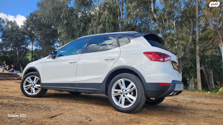 מודעת רכב סיאט ארונה