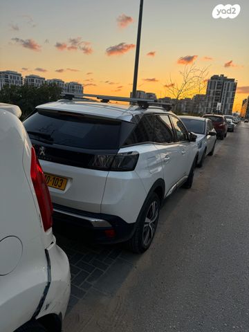 מודעת רכב פיג'ו 3008