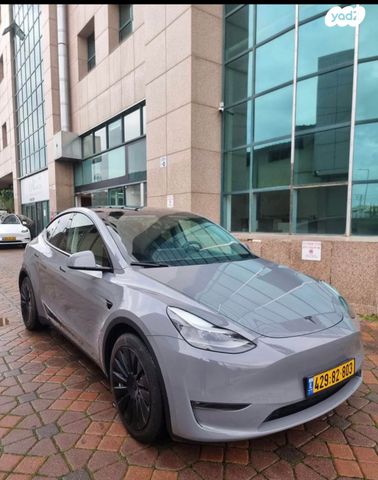 מודעת רכב טסלה מודל Y