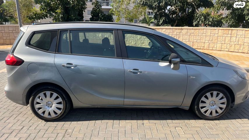 מודעת רכב אופל זאפירה