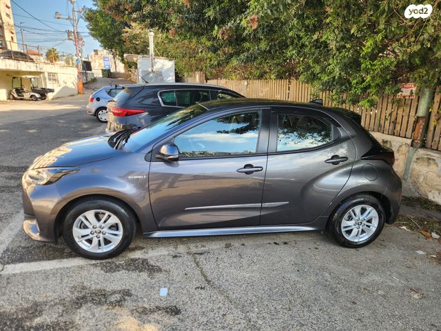 מודעת רכב טויוטה יאריס