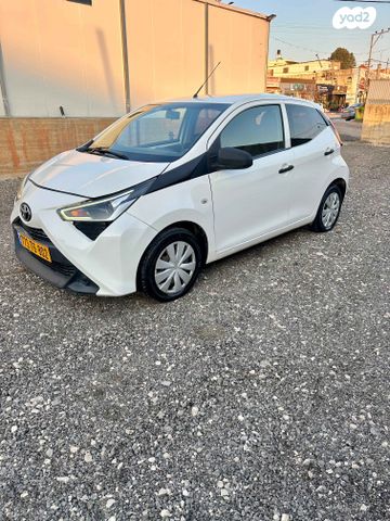 מודעת רכב טויוטה אייגו