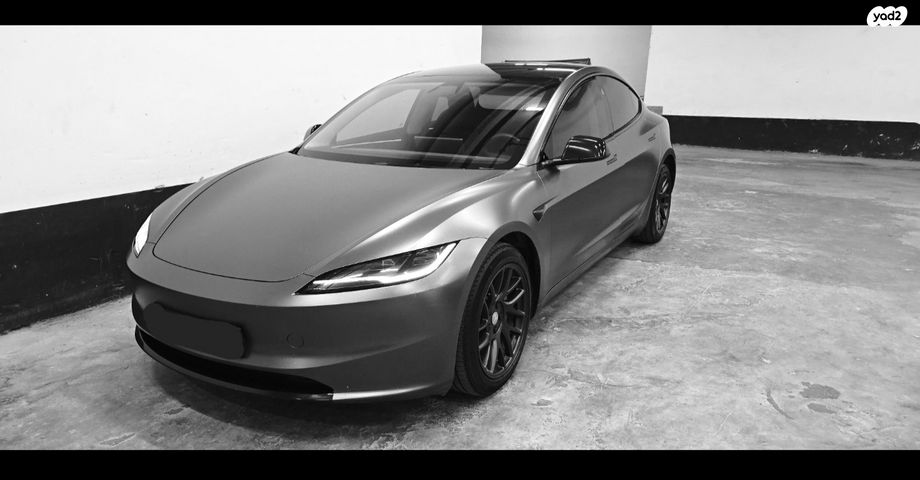 מודעת רכב טסלה מודל 3