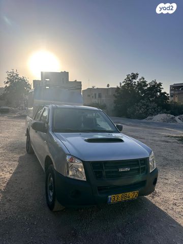 מודעת רכב איסוזו די-מקס