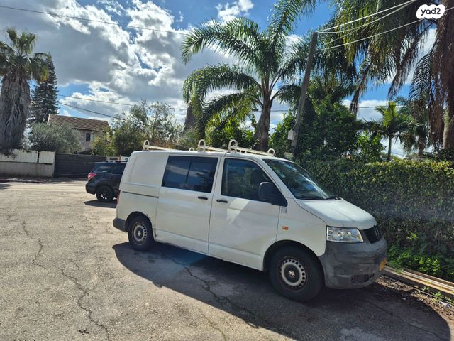 מודעת רכב פולקסווגן טרנספורטר