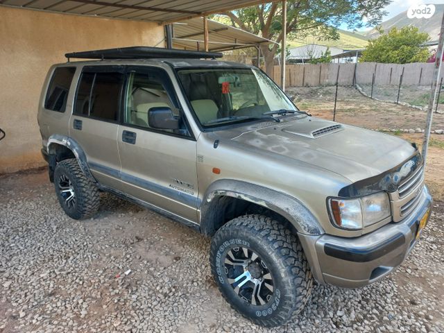 מודעת רכב איסוזו טרופר