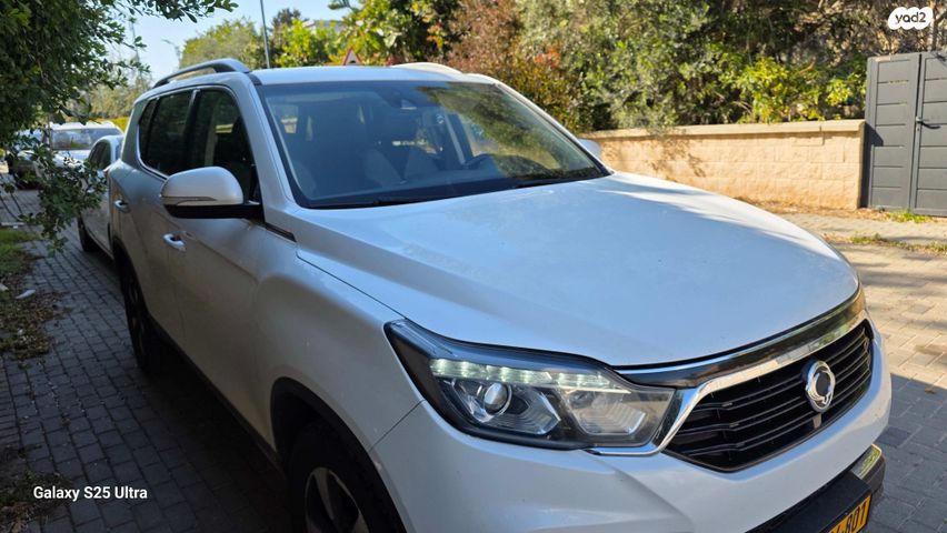 מודעת רכב סאנגיונג רקסטון