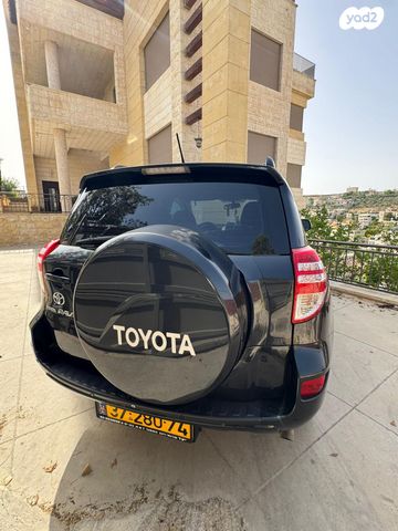 מודעת רכב טויוטה RAV4