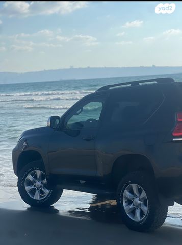 מודעת רכב טויוטה לנד קרוזר