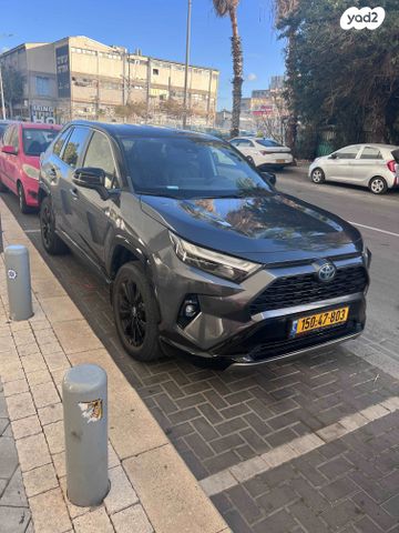 מודעת רכב טויוטה RAV4