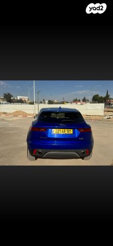 מודעת רכב יגואר E-Pace