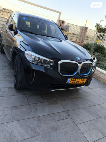 מודעת רכב ב מ וו iX3