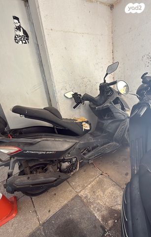 מודעת רכב סאן יאנג ג'וי-מקס 250 XI