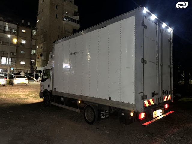 מודעת רכב ניסאן