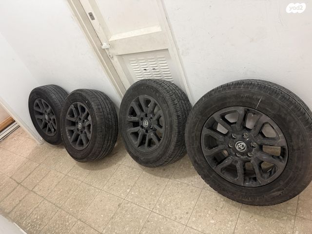 feedItemObj.data.row_1