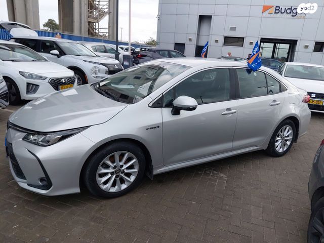 מודעת רכב טויוטה קורולה