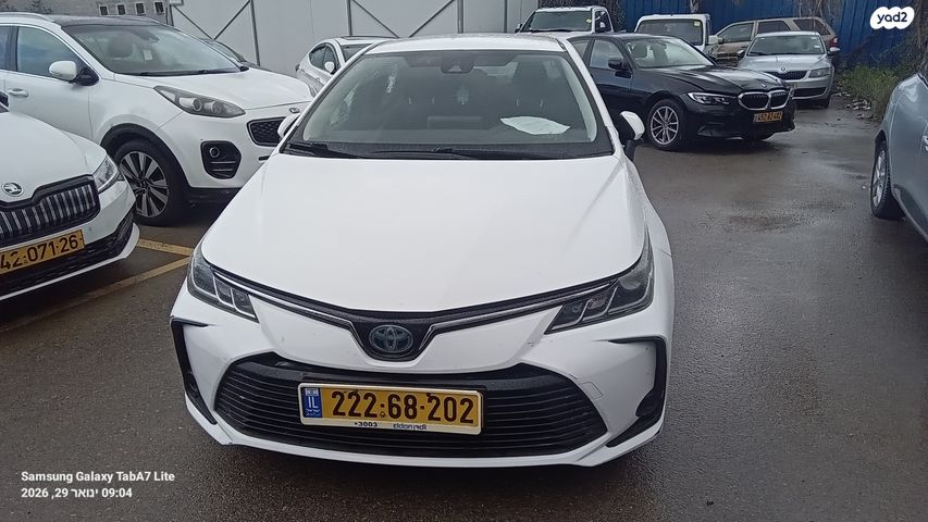 מודעת רכב טויוטה קורולה