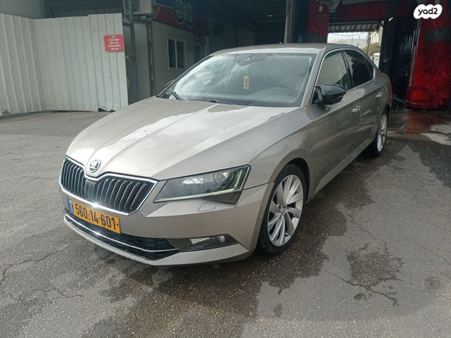 מודעת רכב סקודה סופרב