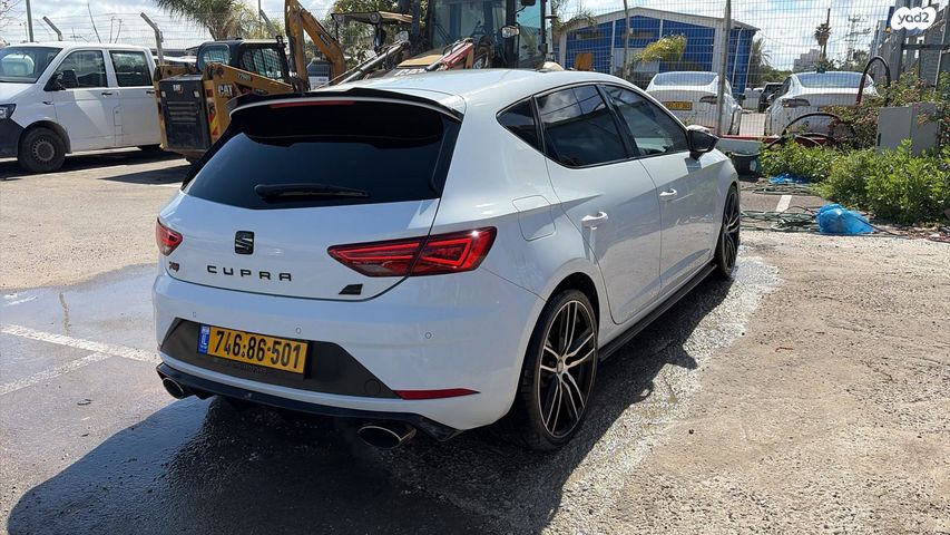 מודעת רכב סיאט לאון 2